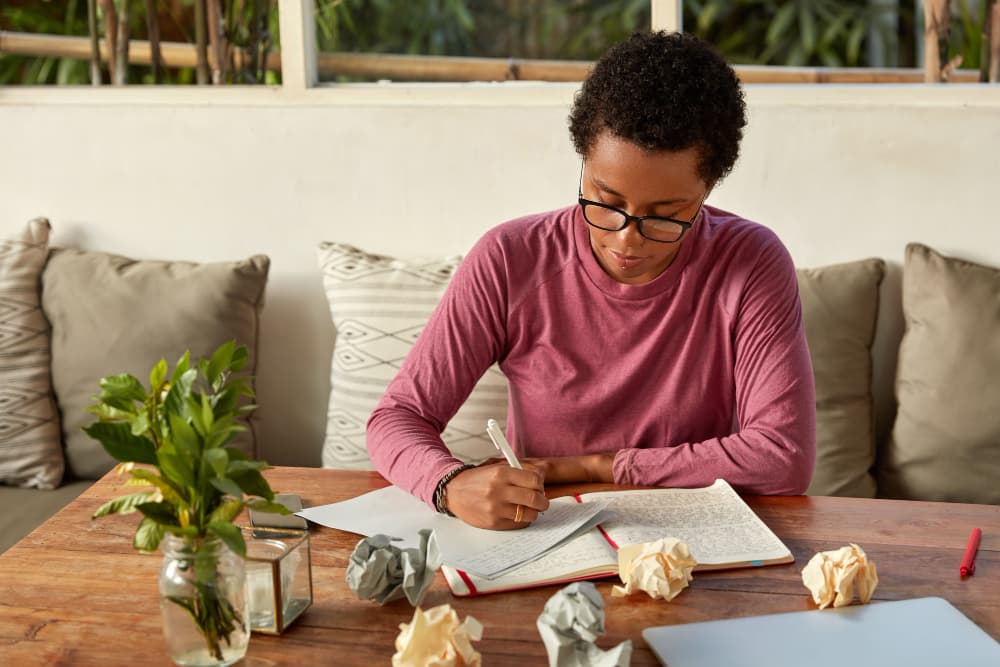 Journaling to clear mind